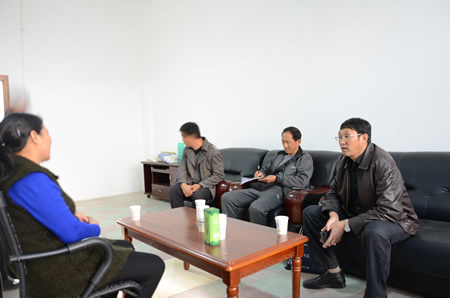 赵登界深入凤山调研指导换届选举工作 _云南省临沧市