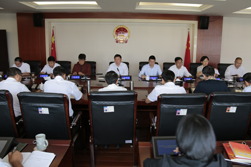 市人大常委会党组理论学习中心组举行2023年度第四次集中学习