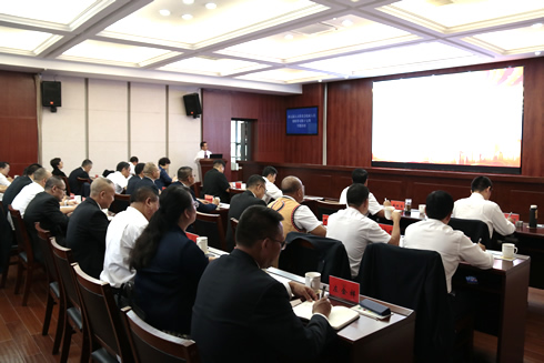 市五届人大常委会举行履职学习第十七期专题讲座