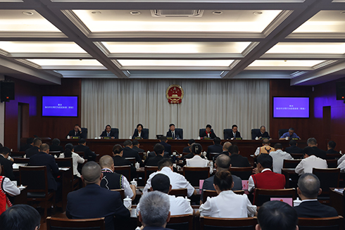 市五届人大常委会召开第二十五次会议