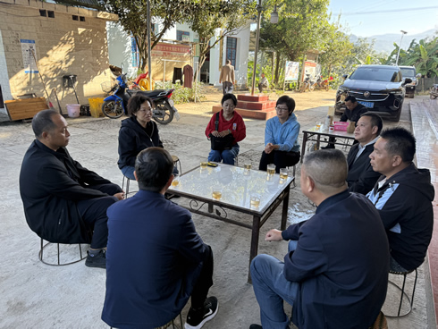 市人大常委会第四督察组赴耿马自治县开展河湖长制林长制工作督察