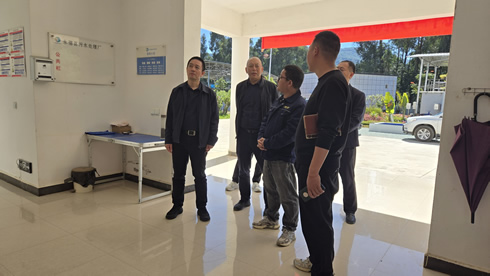 吴罕节率队开展河长制工作情况督察