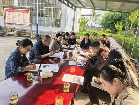 市人大常委会执法检查组开展《中华人民共和国妇女权益保障法》执法检查