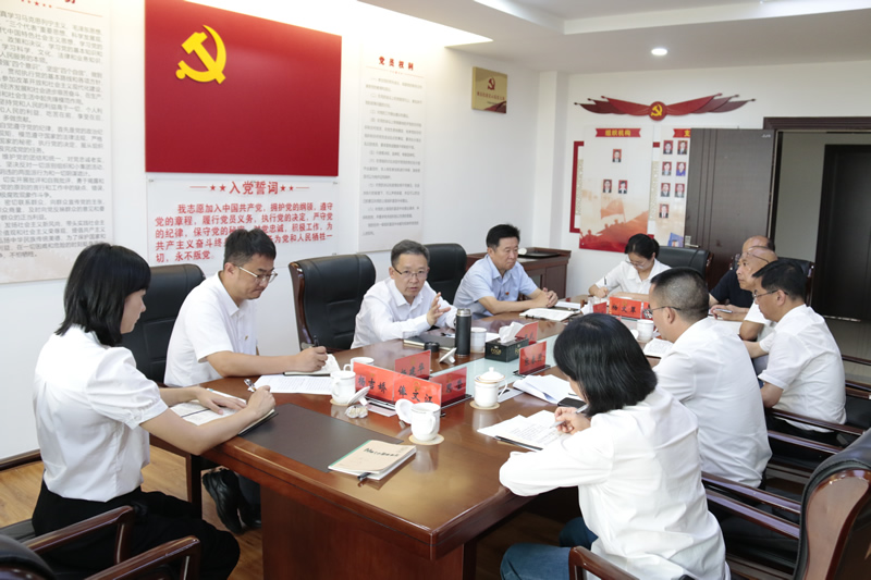 戈昌武参加支部党员大会时强调：要持之以恒强化理论武装锤炼坚强党性抓实机关党建