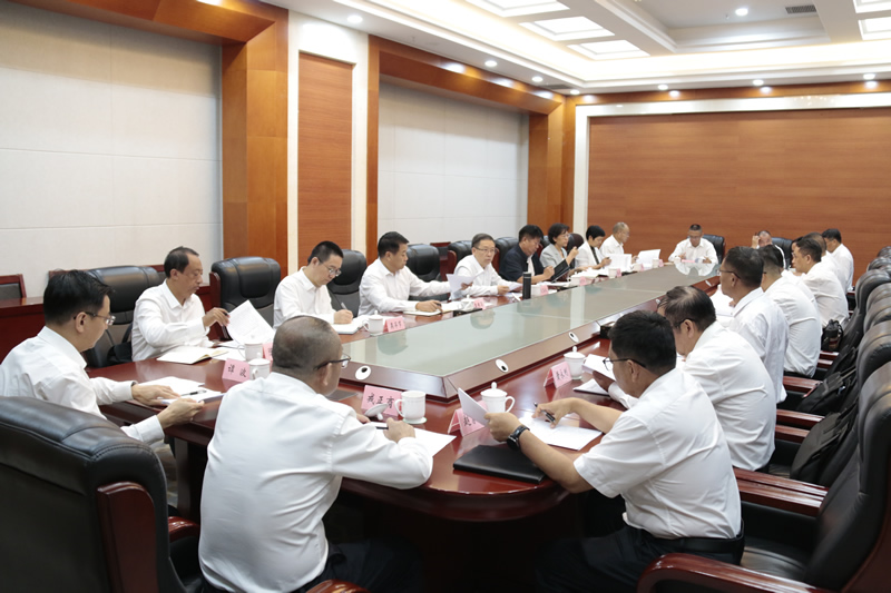 市五届人大常委会召开第八十次主任会议