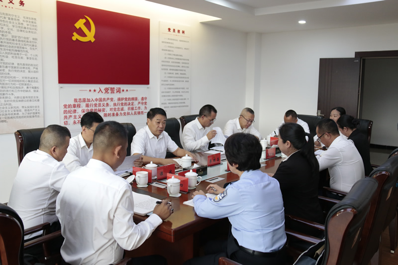 市五届人大常委会第三十六次会议列席代表座谈会召开